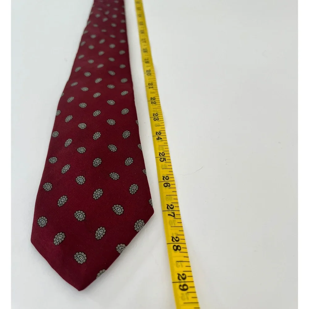 Robert Talbott Redwoode Ross Mens Silk Tie Burgundy Paisley Medallion Hand Sewn